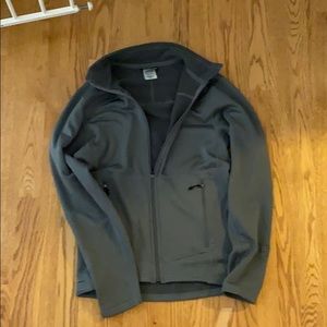 Patagonia men’s R1 full zip fleece size small